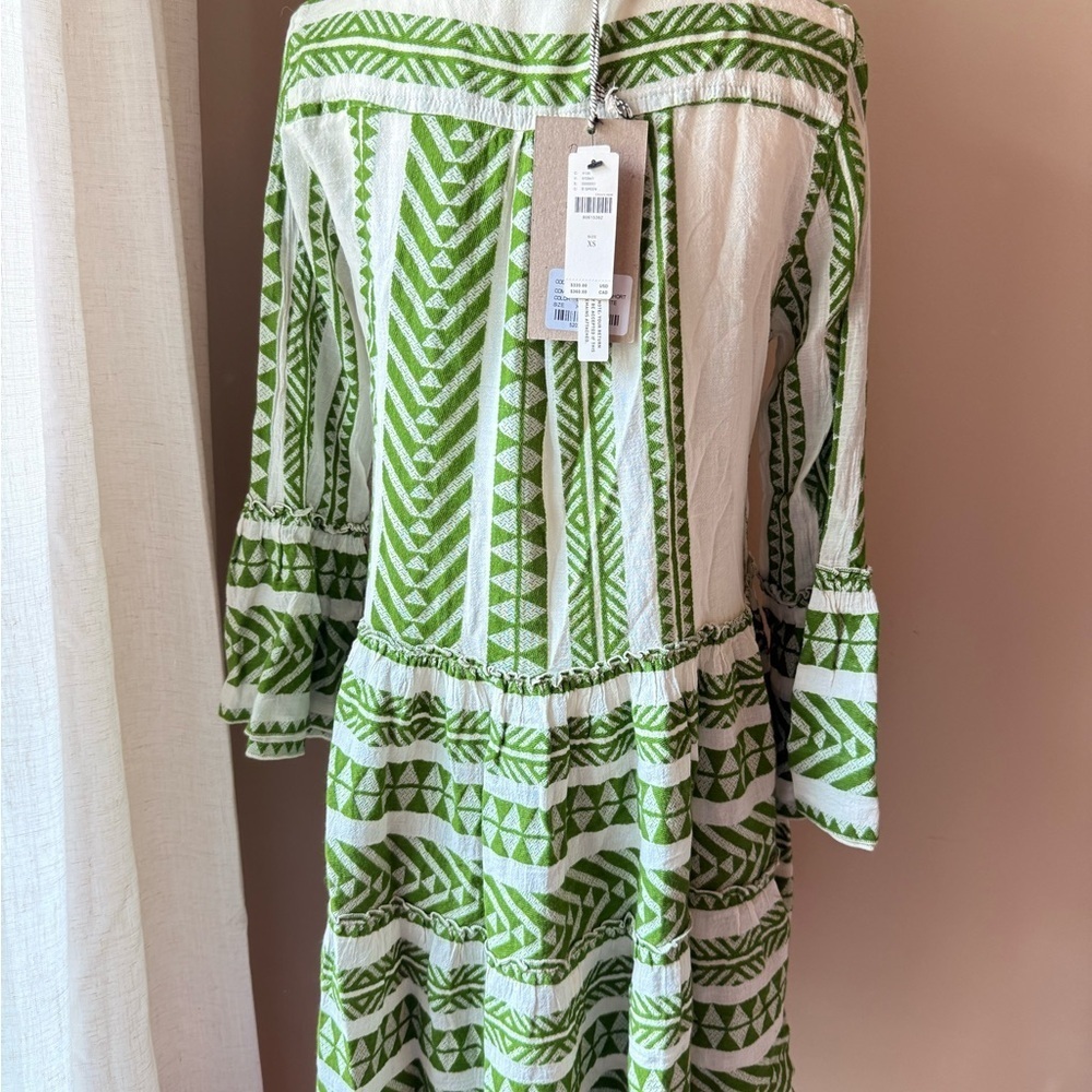 NWT Devotion TWINS Ella Green and White Bell Sleeve - Picture 3 of 5